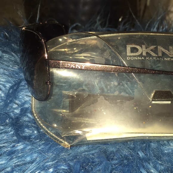 Bronze colored Shades - Picture 2 of 3